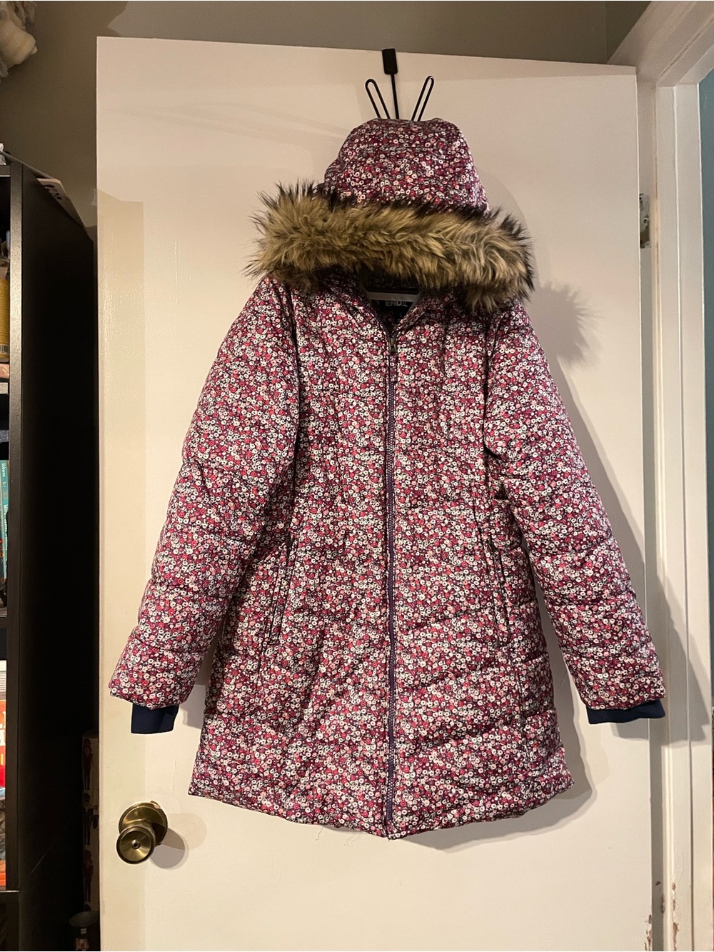 Girls Lands' End Fleece Lined Parka w/ faux fur trim